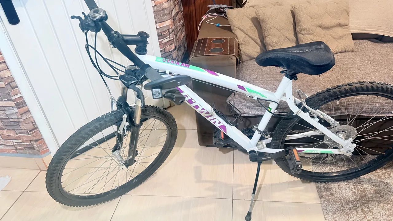 Bicicleta em alumínio marcha shimano  - Foto 5