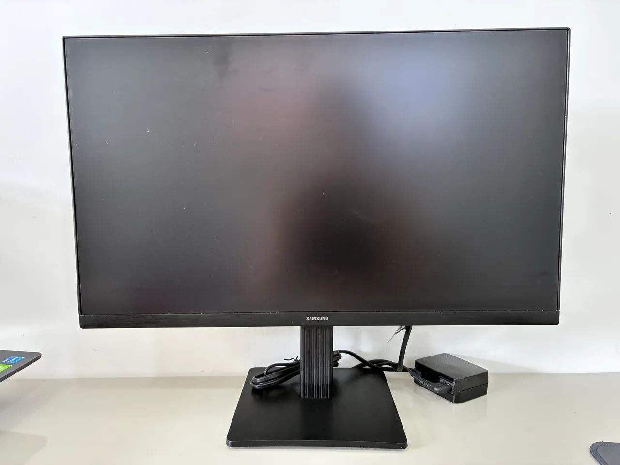 Monitor Samsung Essential S3 21,5"