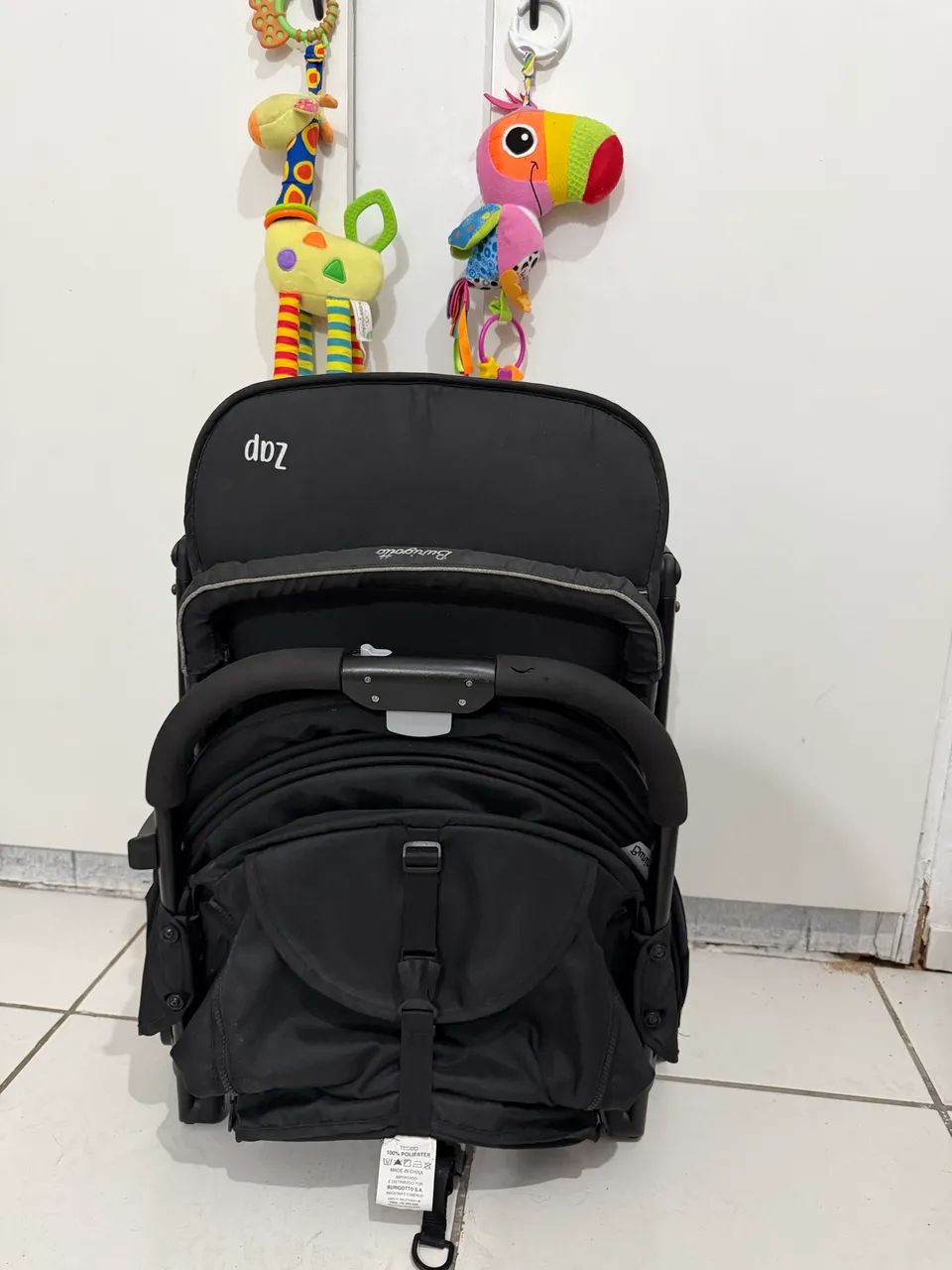 Carrinho Burigotto Zap - Leve, Compacto e Fecha com Uma Mão! - Foto 5