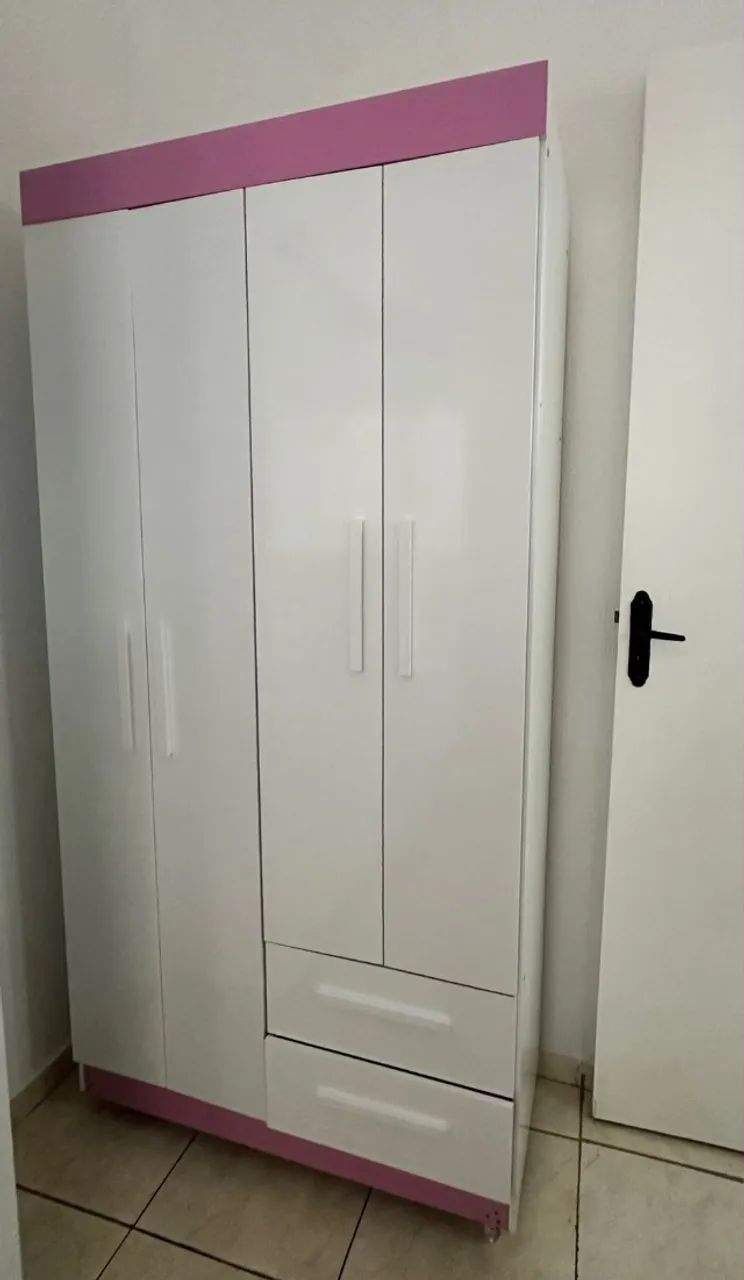 Guarda roupas 4 portas infantil 