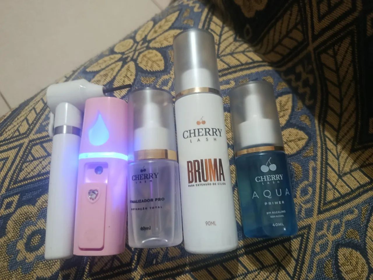 Maca e utensílios para designer de cílios e sombrancelha. - Foto 5