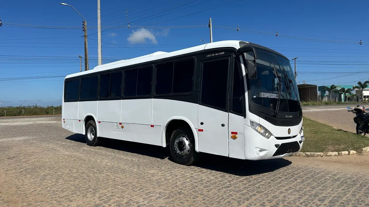 Ônibus M.BENZ 