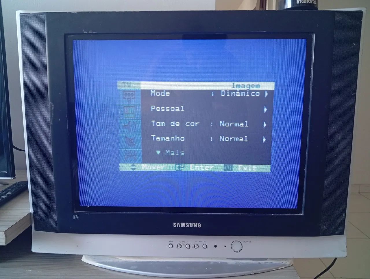 TV tubo Samsung 20" polegadas 