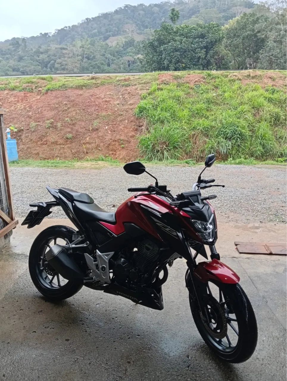 Cb300fabs 