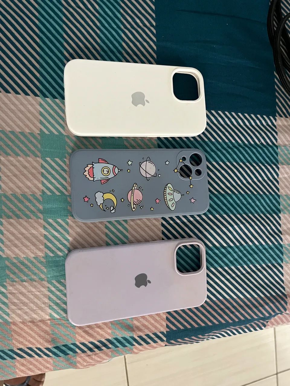 Capinha de celular iPhone 13 ou 15