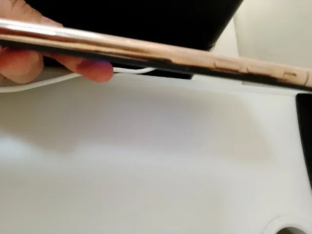 Celular iPhone XS Max - Foto 3