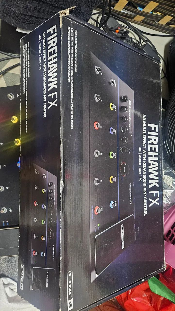 Line 6 firehawk fx HD na caixa!  - Foto 3