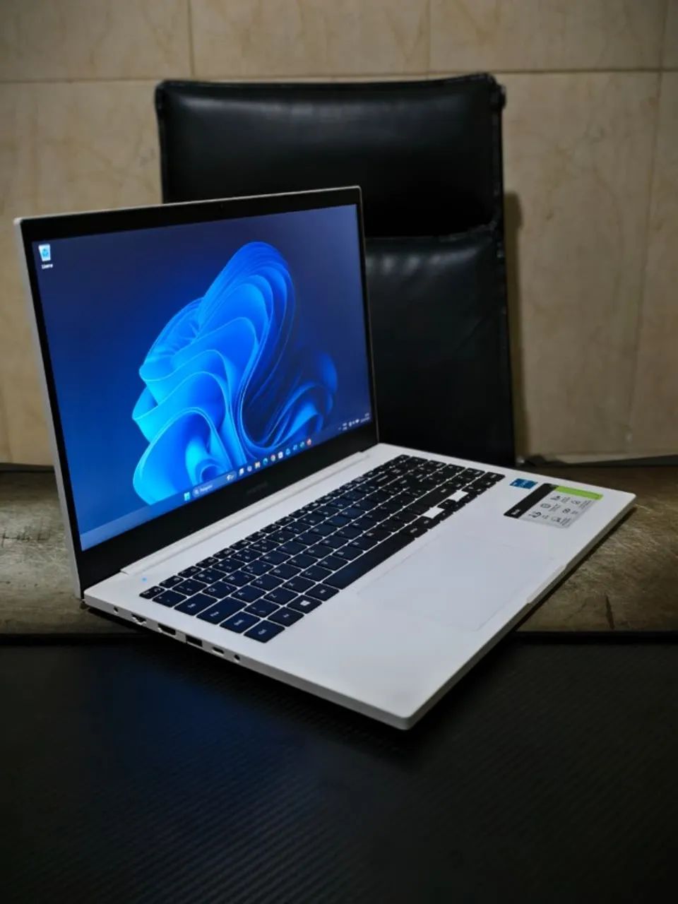 NOTEBOOK SAMSUNG CORE I3 8GB 256GB COM GARANTIA - Foto 3