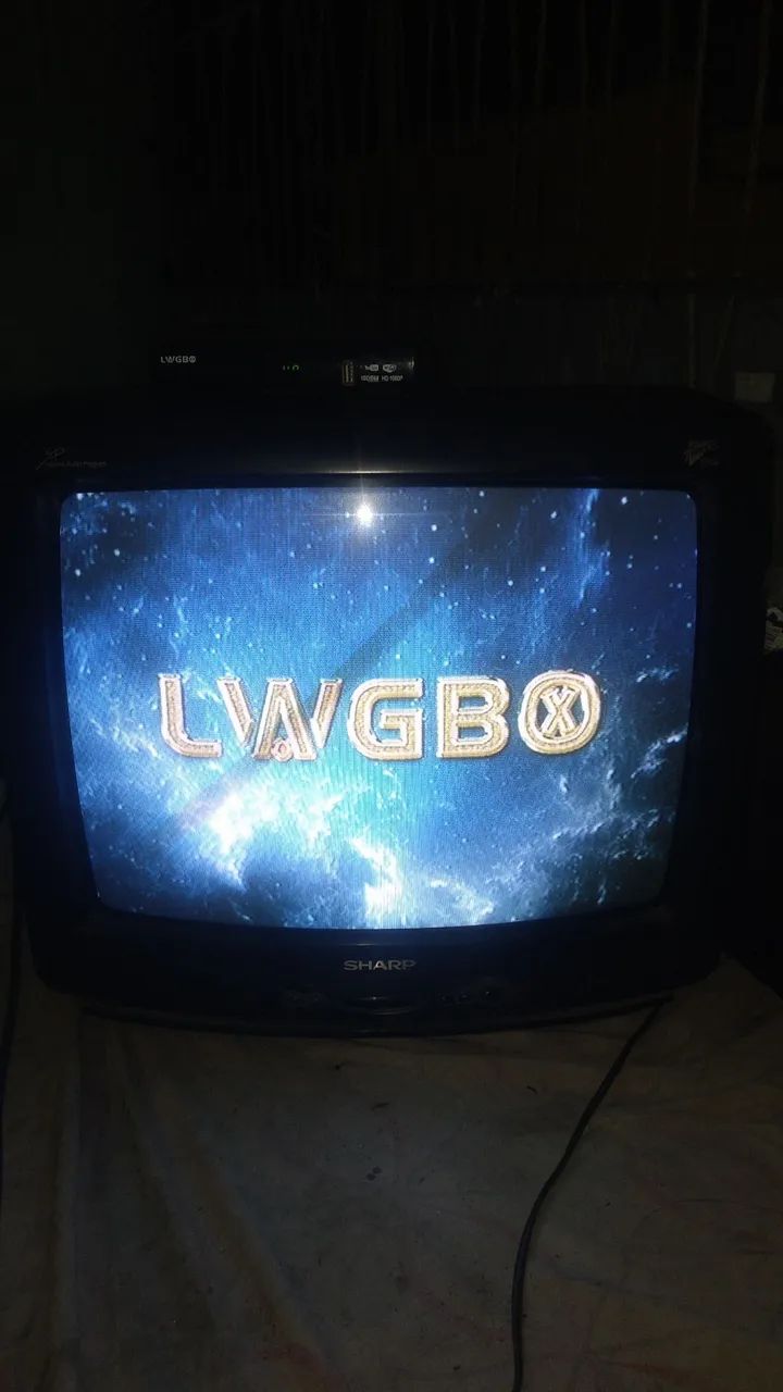 TV de tubo 20 SHARP com conversor  - Foto 3