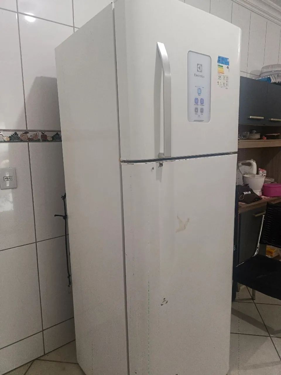 Vende-se geladeira Eletrolux. - Foto 2