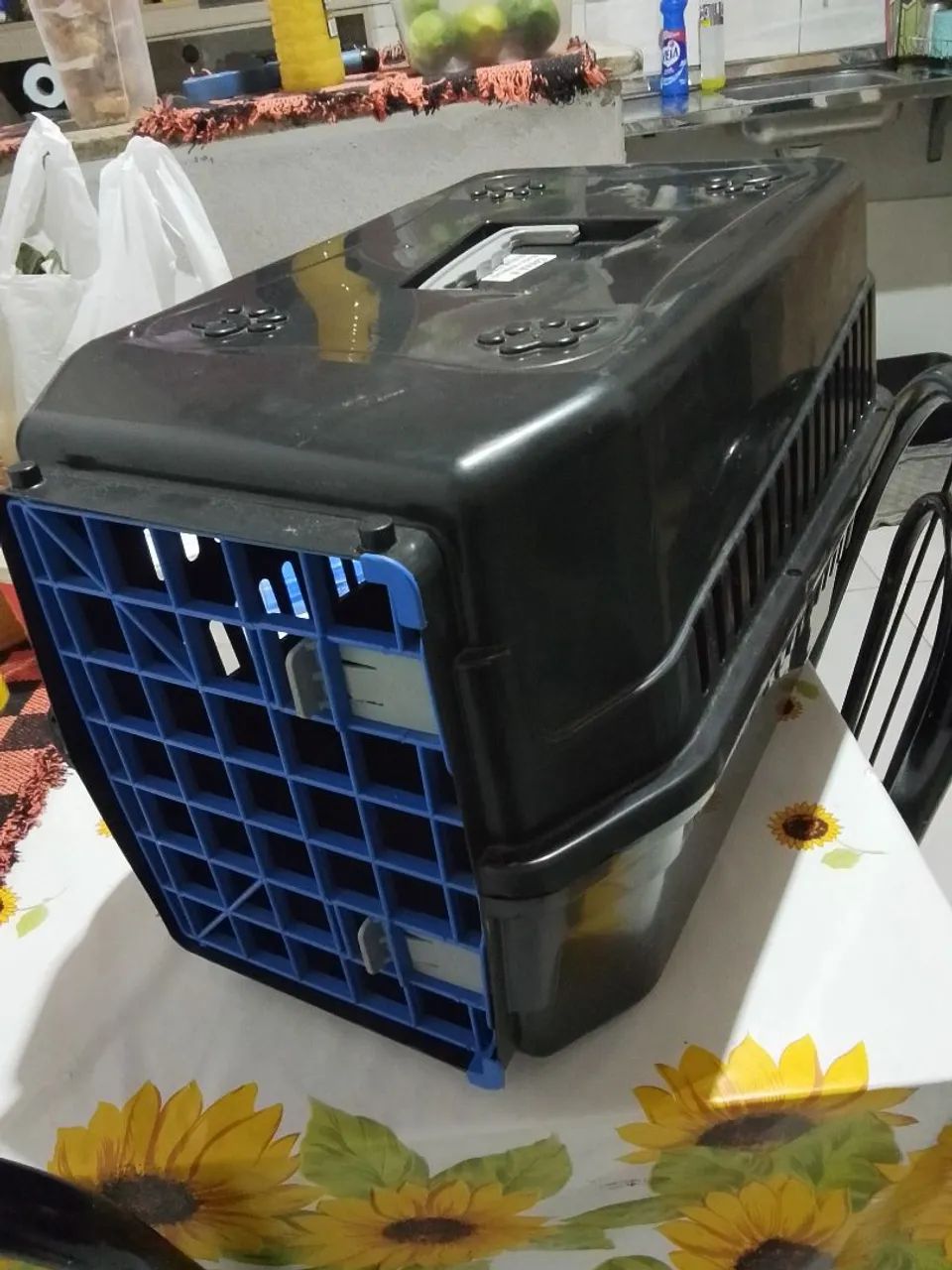 Caixa de transporte para cães e gatos 