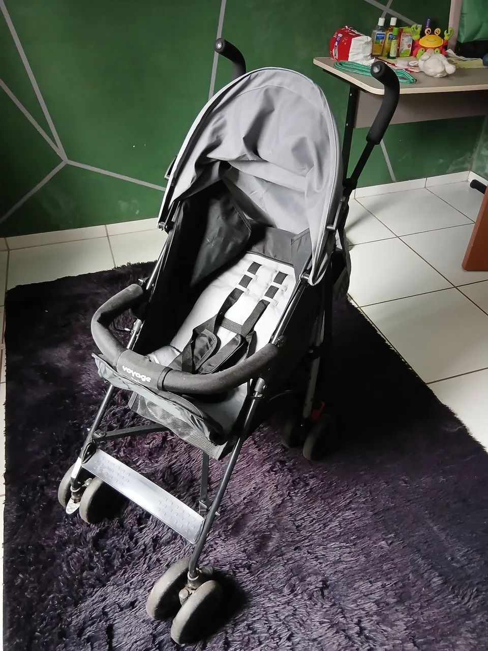 Carrinho de bebê e bebê conforto  - Foto 3
