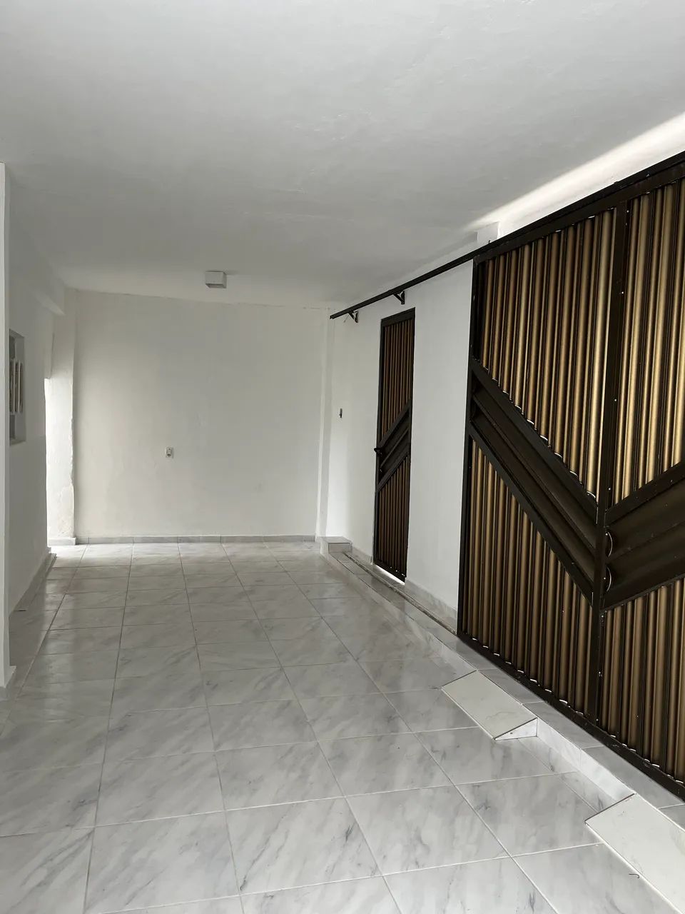 Casa com área ampla - Foto 3