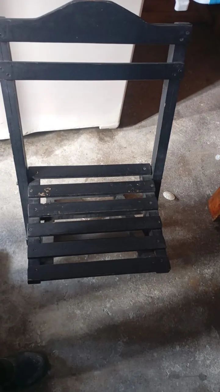 Vende-se  um jogo de mesa  - Foto 2