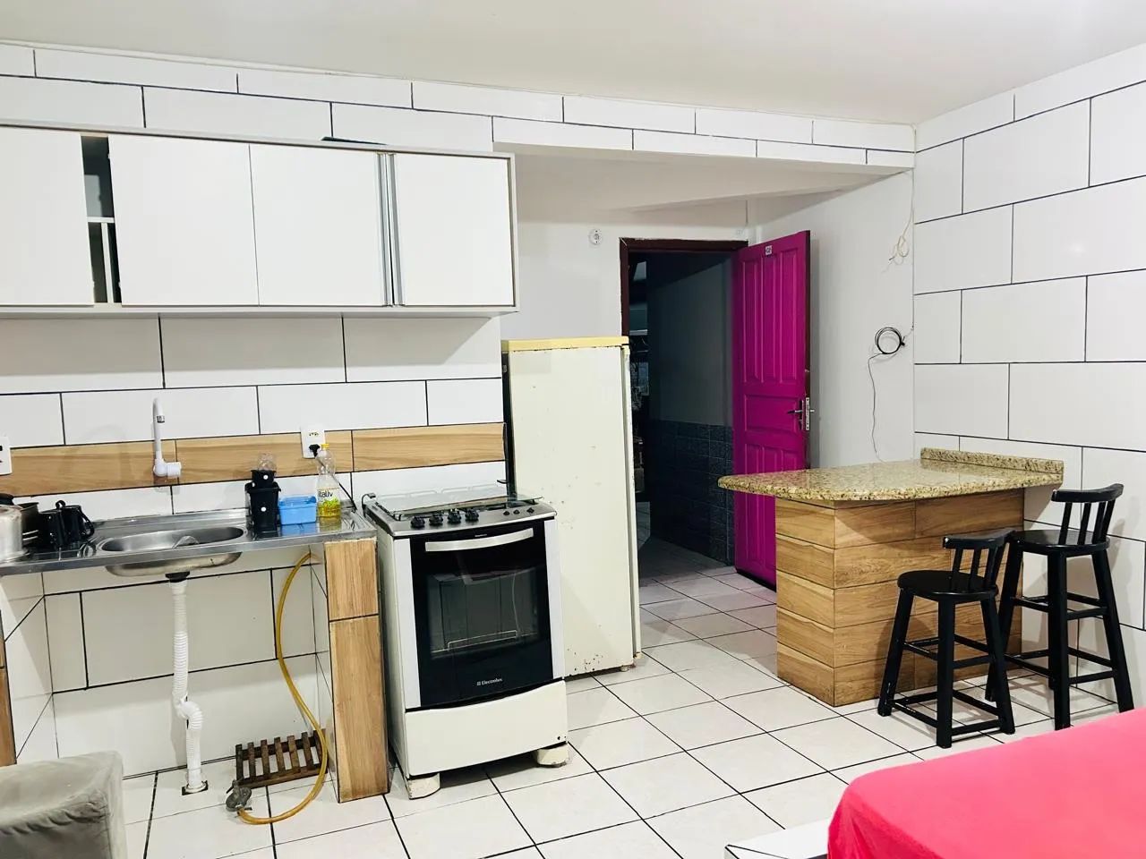 Kitnet mobiliada em São José - Foto 3