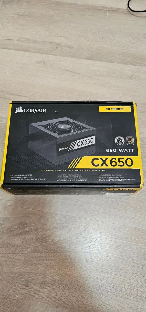 Fonte Corsair CX650 - 80 Plus