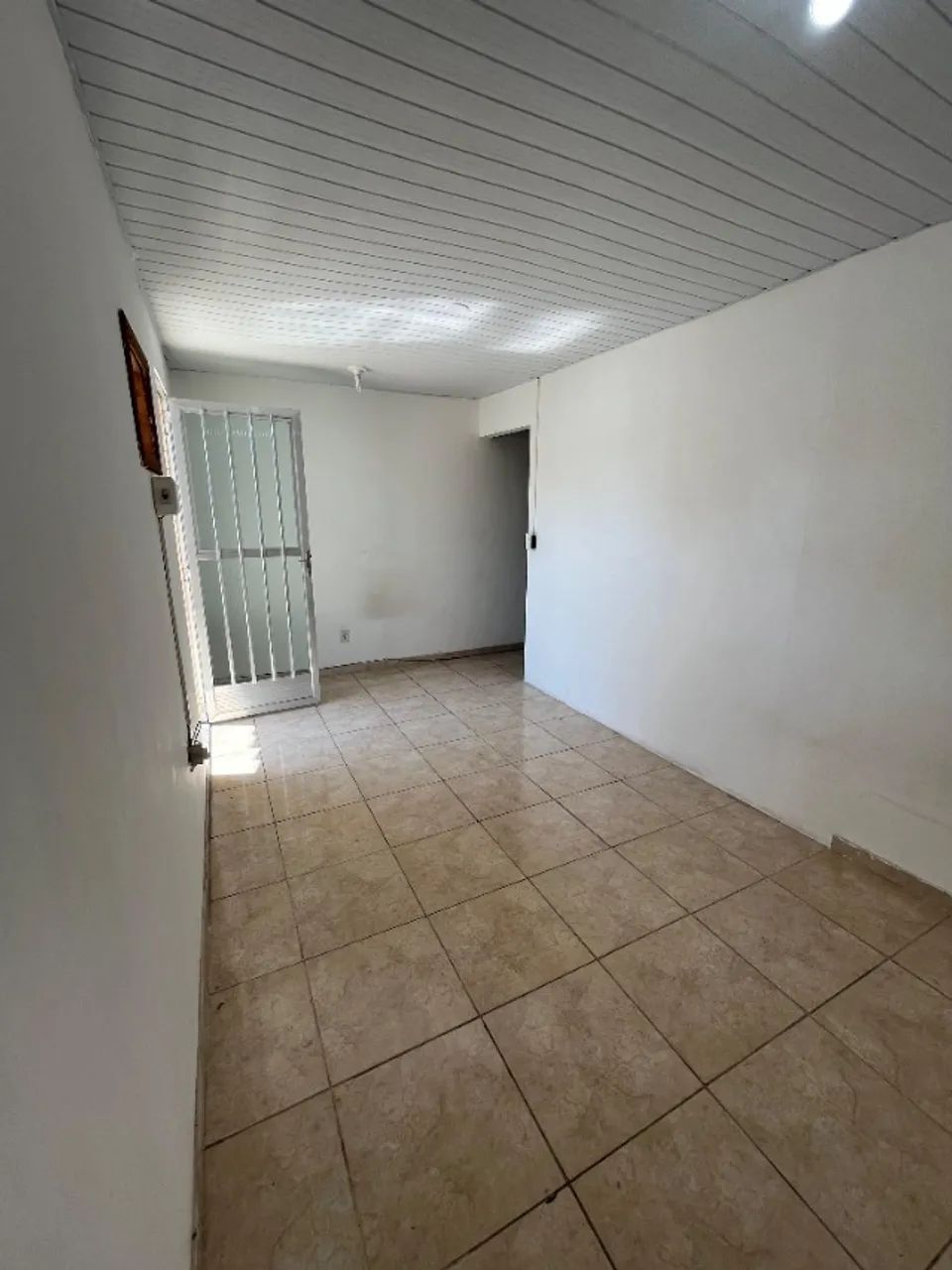 CASA SALA/QUARTO NO CORAÇÃO DA TAQUARA  - Foto 3