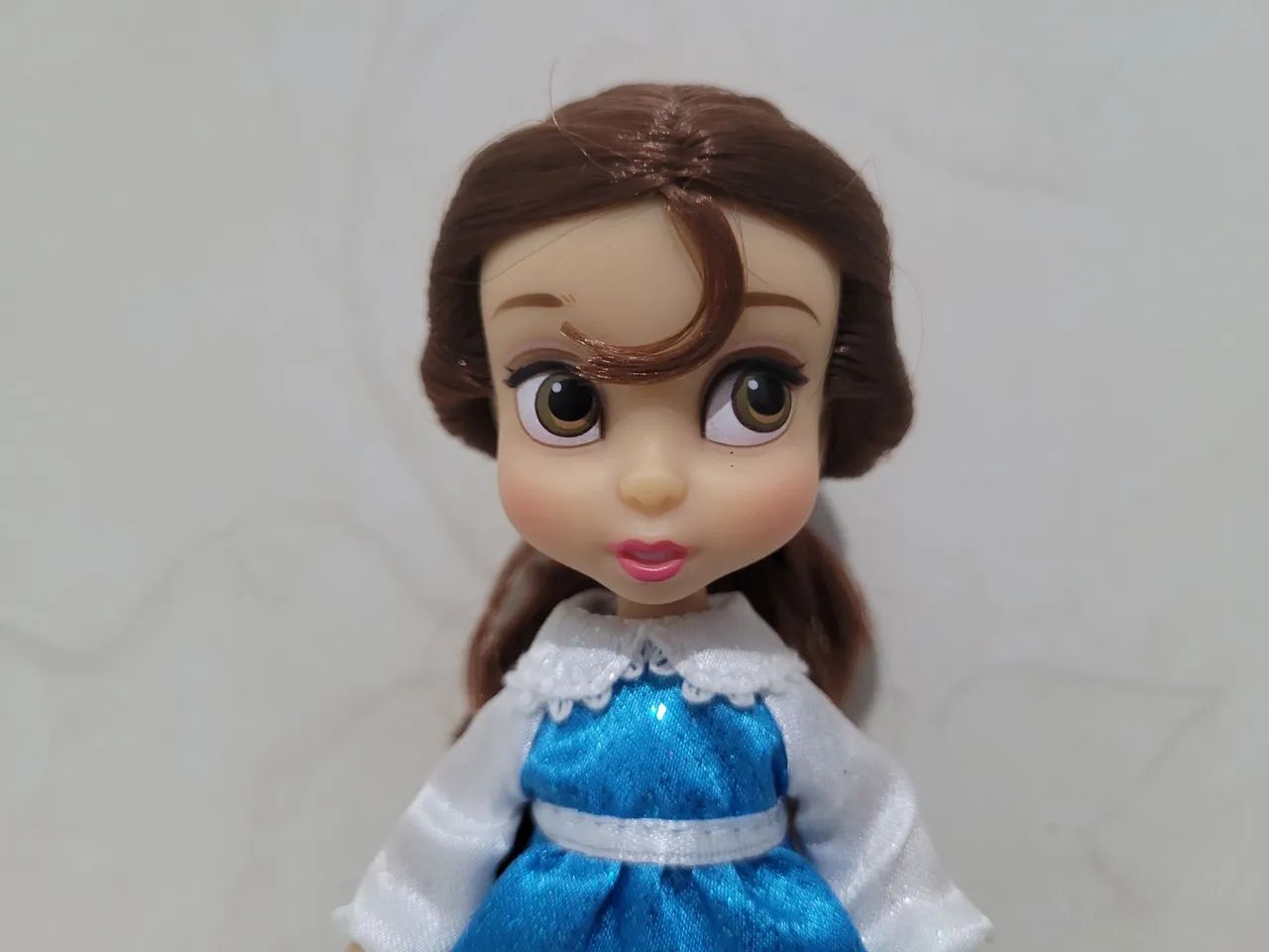 Boneca minianimator Bela original Disney Store  - Foto 2