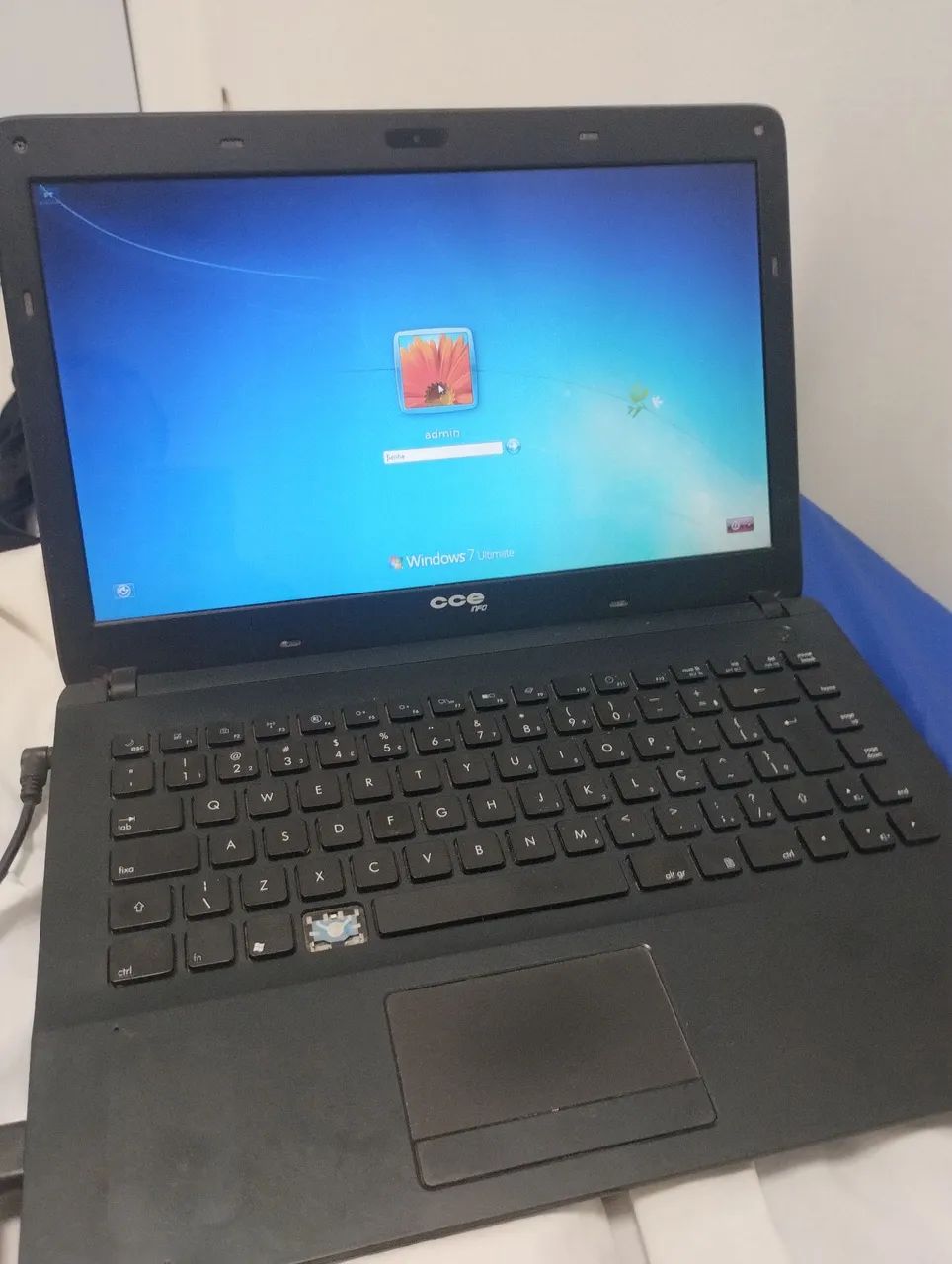 Notebook CCE info com senha  - Foto 2