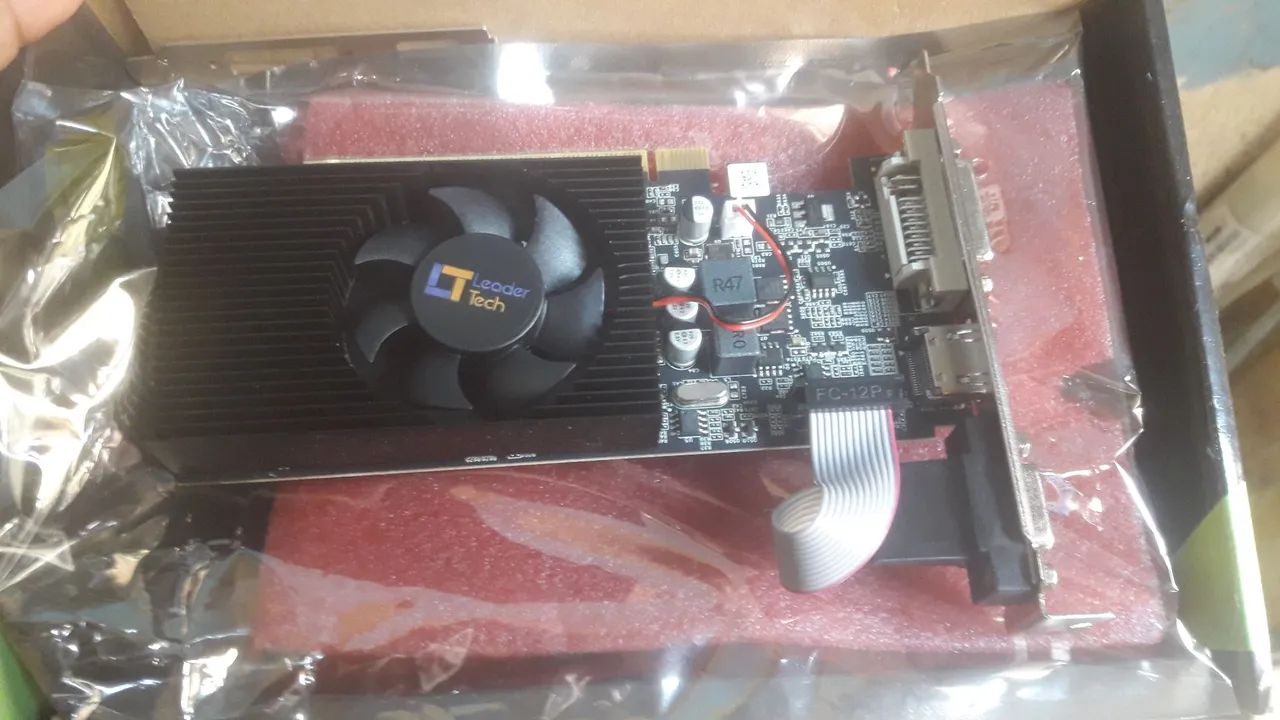Placa de video ge force gt 730 128bit   4gb 
