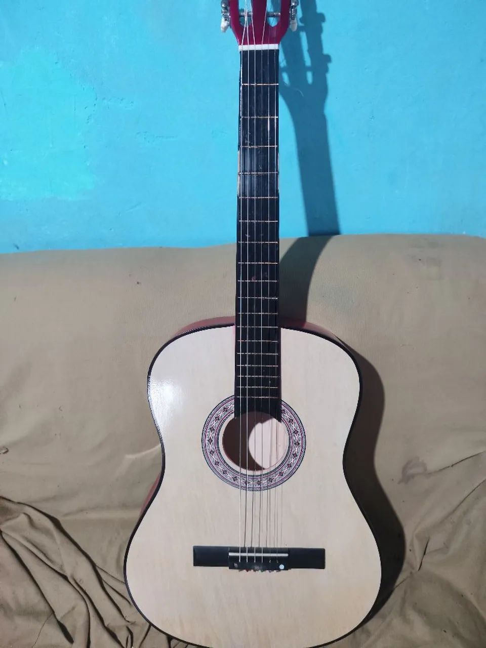 Violão elétrico 