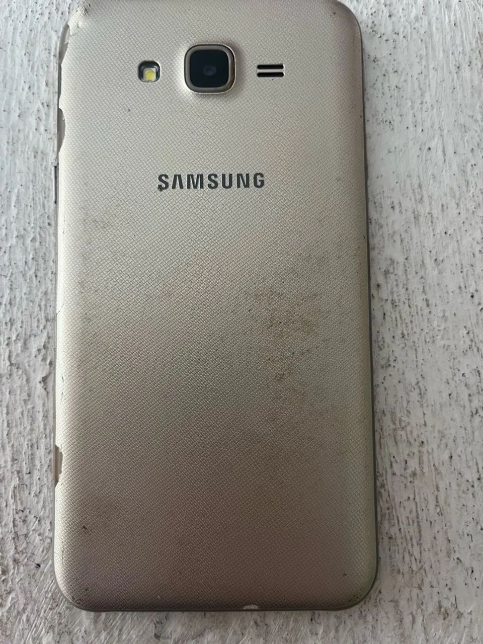 Celular J7 NEO - Foto 2