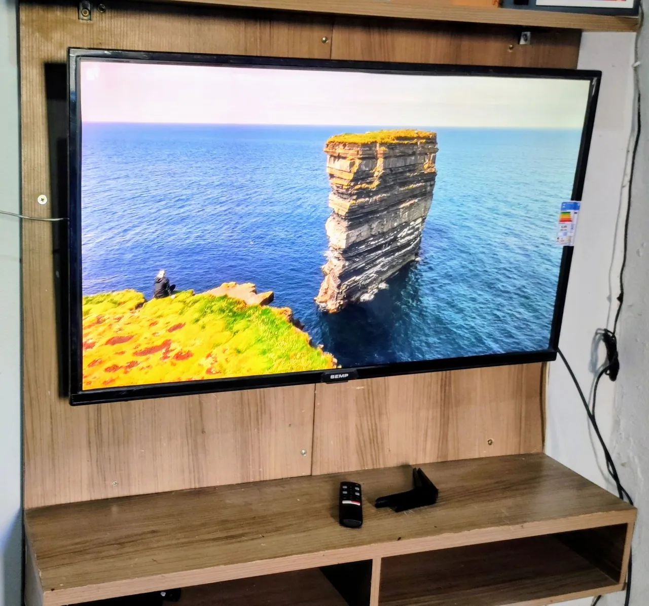 Tv Semp Android smart comando de voz  - Foto 3