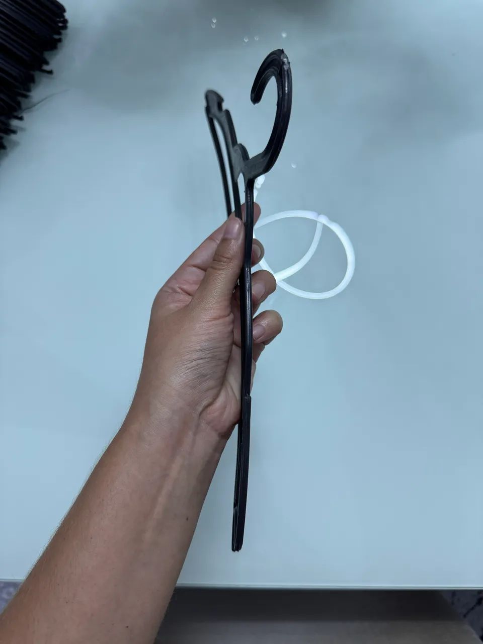 100 Cabides Plásticos Pretos - Foto 5
