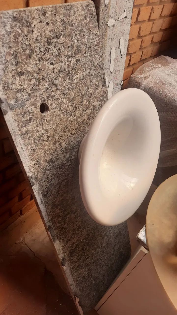 Pedra de mármore com cuba