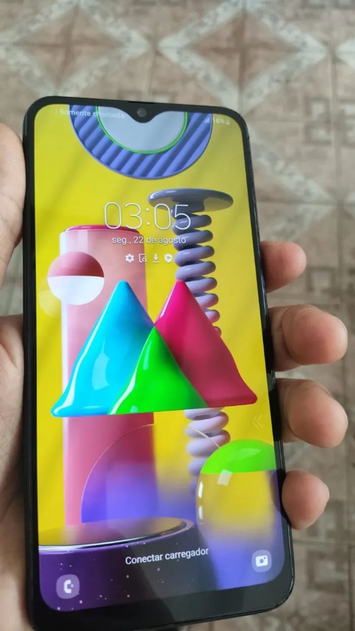 celular m31