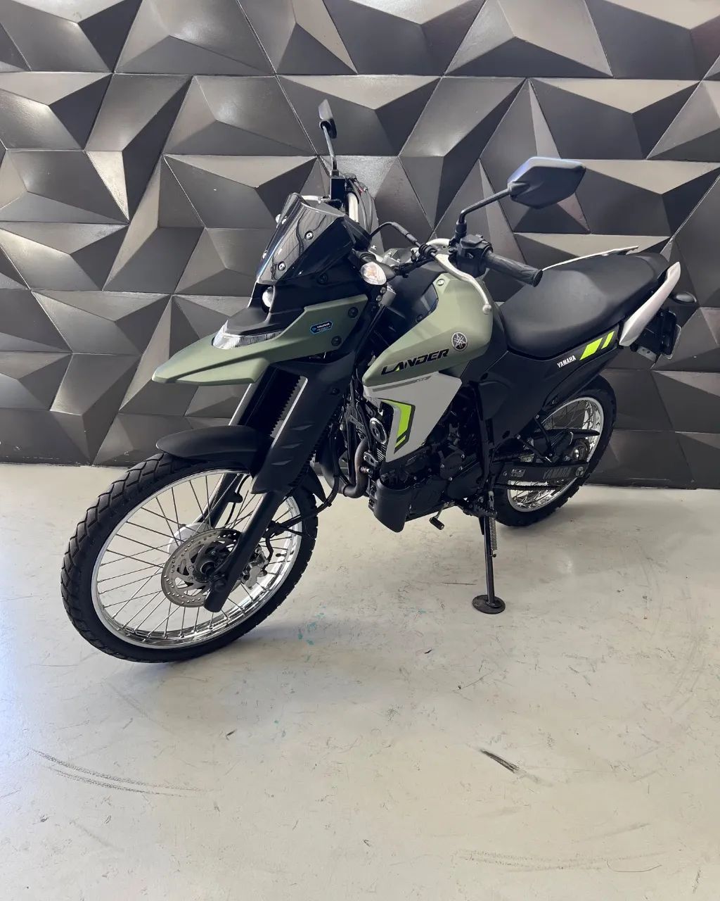 XTZ 250 LANDER CONNECTED - Foto 3