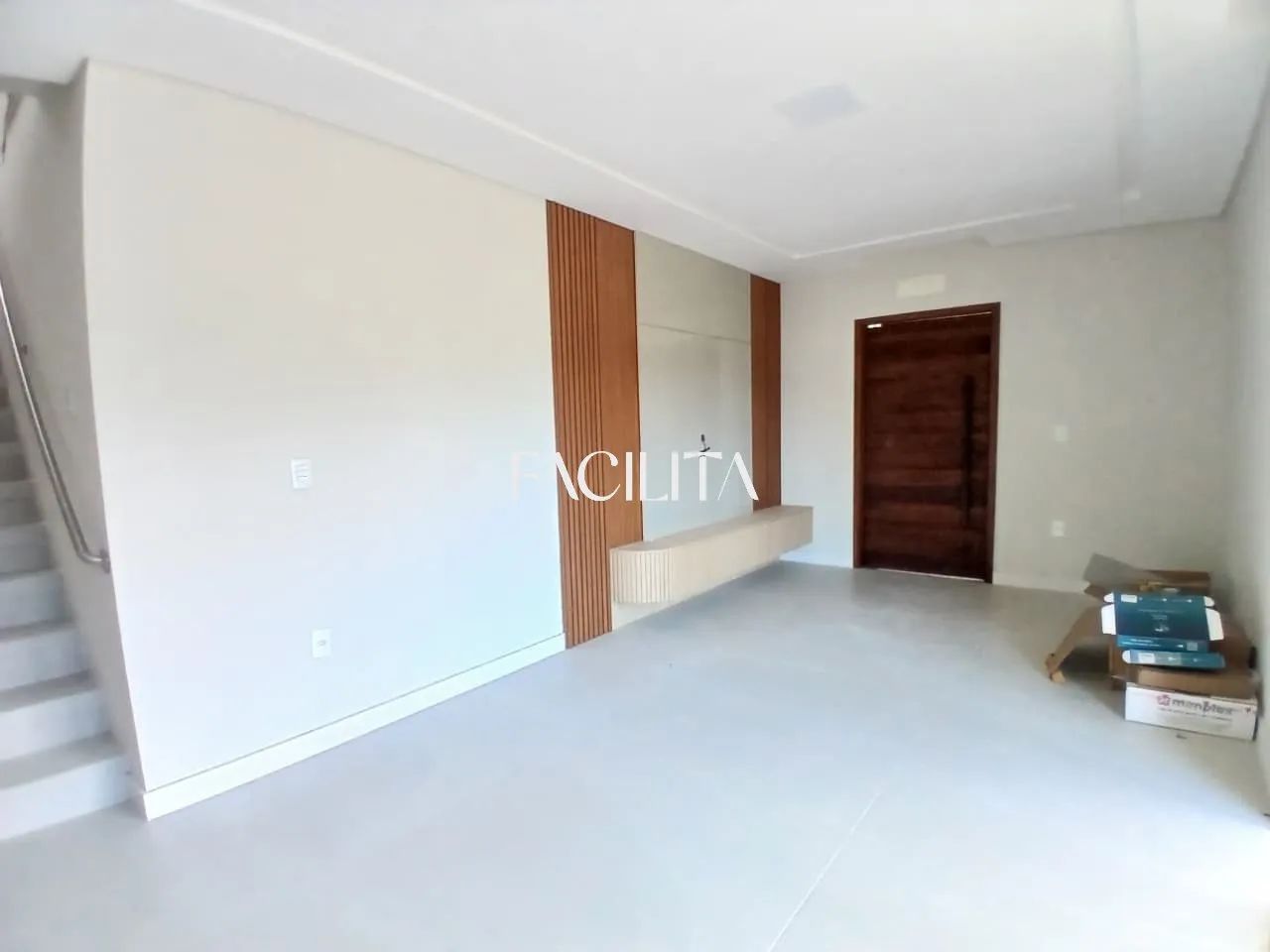 Casa com 3 quartos no bairro Cachoeira do Bom Jesus, Florianópolis. - Foto 3