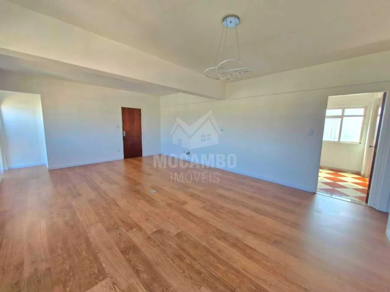 Apartamento : / Residencial / Centro