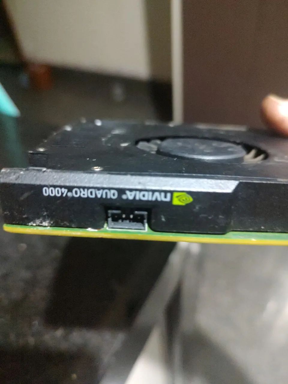 Nvidea quadro 4000 liga e não dá imagem - Foto 4