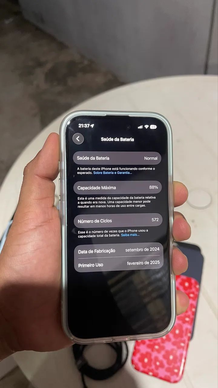 iPhone 16 / 128GB. ( Impecável ) 