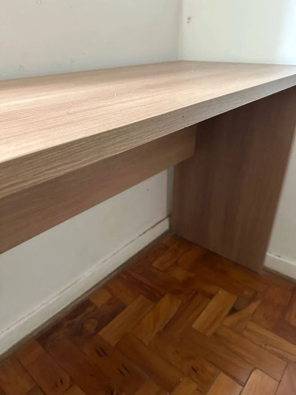 Mesa de escritório freijo 97cm x 45cm - Foto 3
