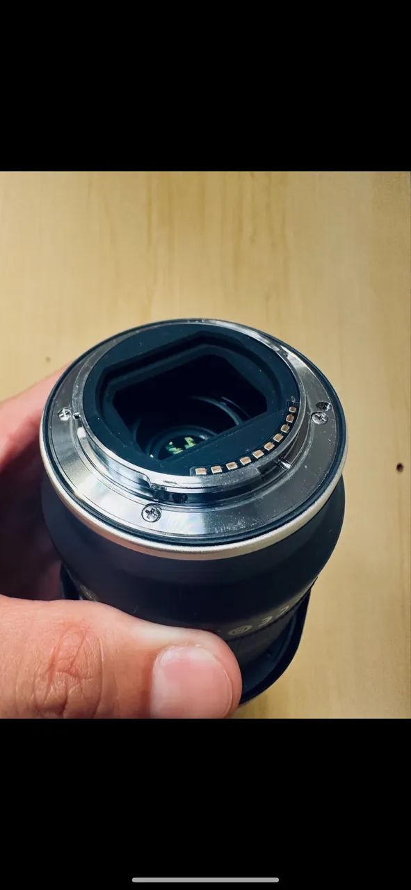 Lente Tamron 17-28mm 2.8 Sony  - Foto 2