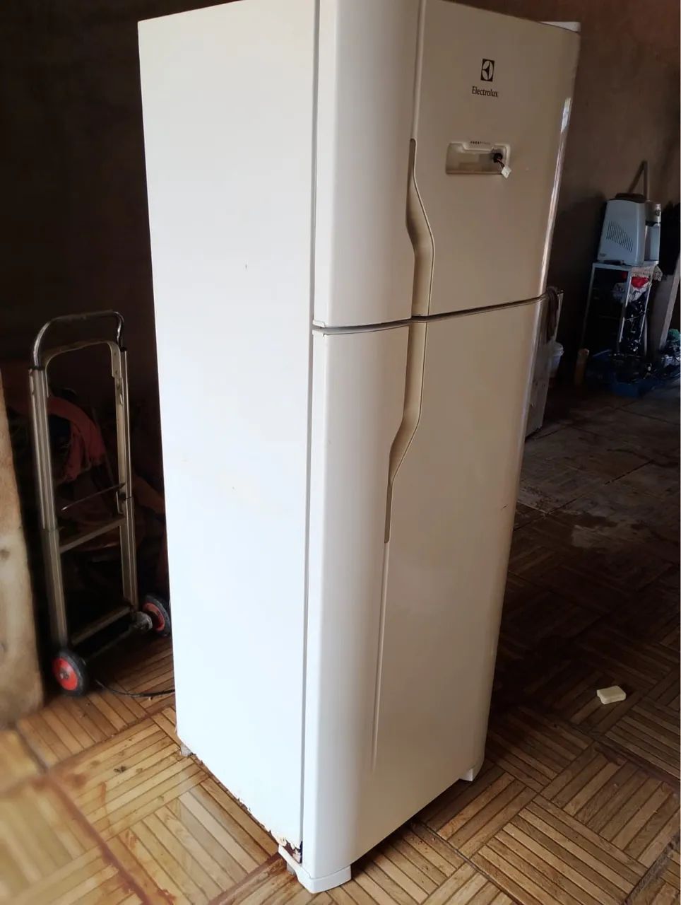 Consertos de geladeiras e lavadora de roupas e refrigeração em geral. - Foto 3