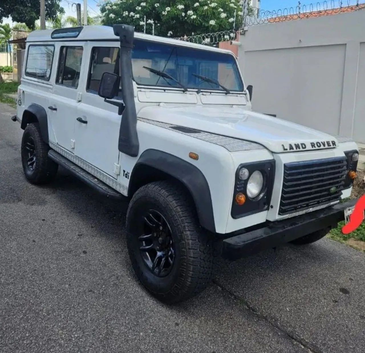 Land Rover Defender 110 TDI SW Diesel 2000