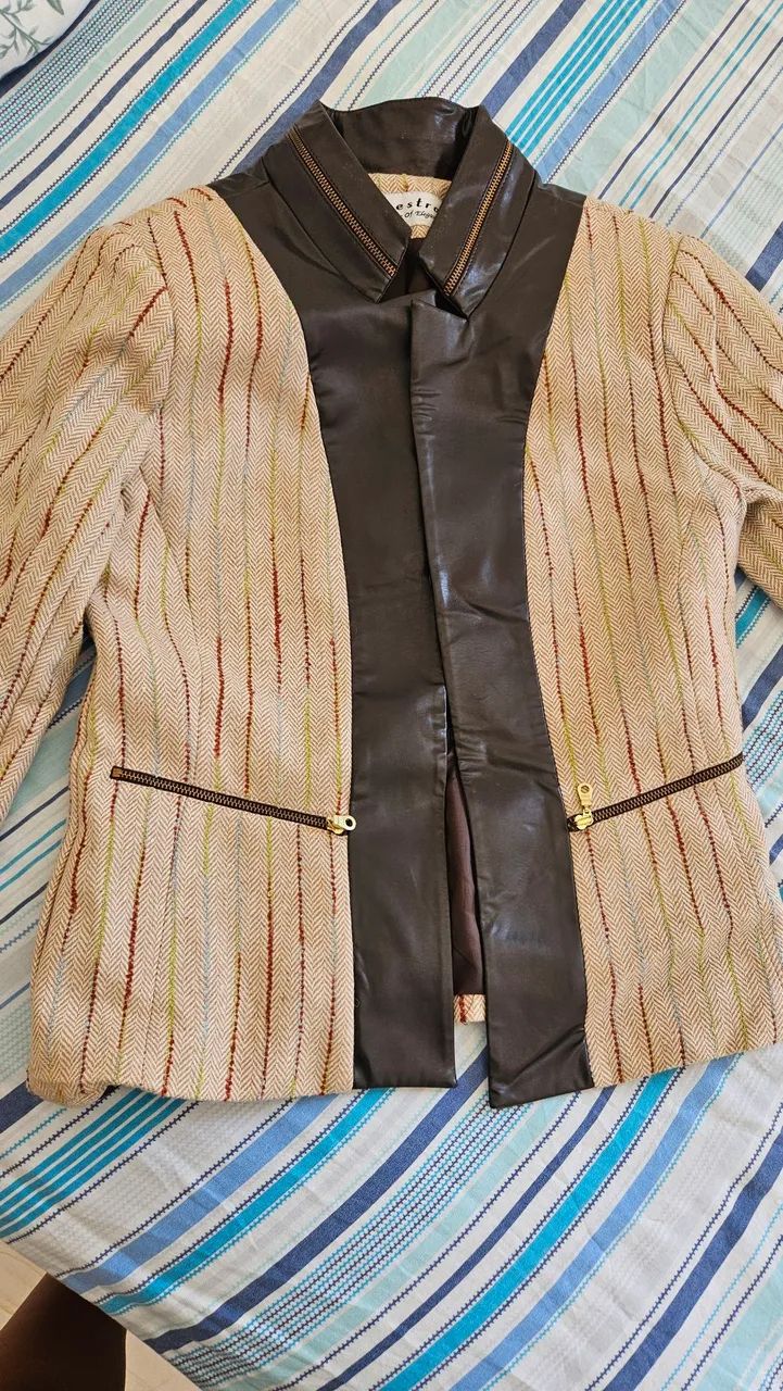 Blazer Jaqueta social Marrom e listras colors