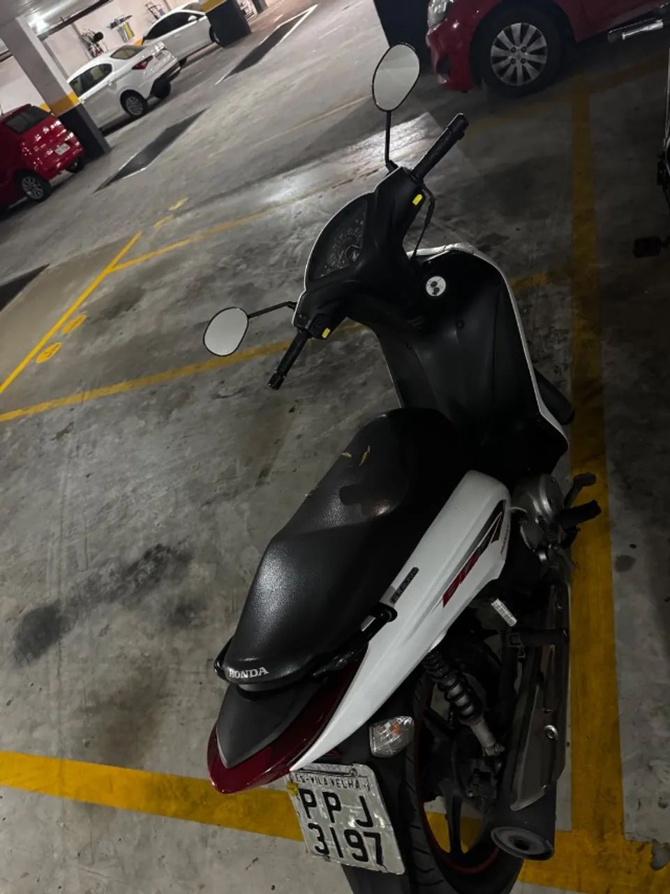 Moto Semi Nova Bem Conservada  - Foto 4