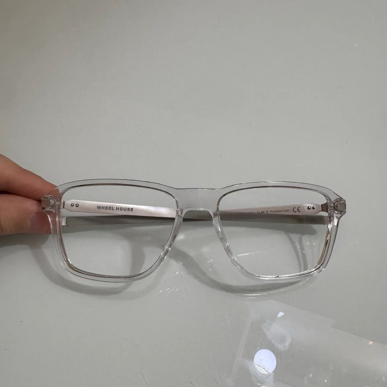 armação oakley wheel house original polished clear - Foto 2