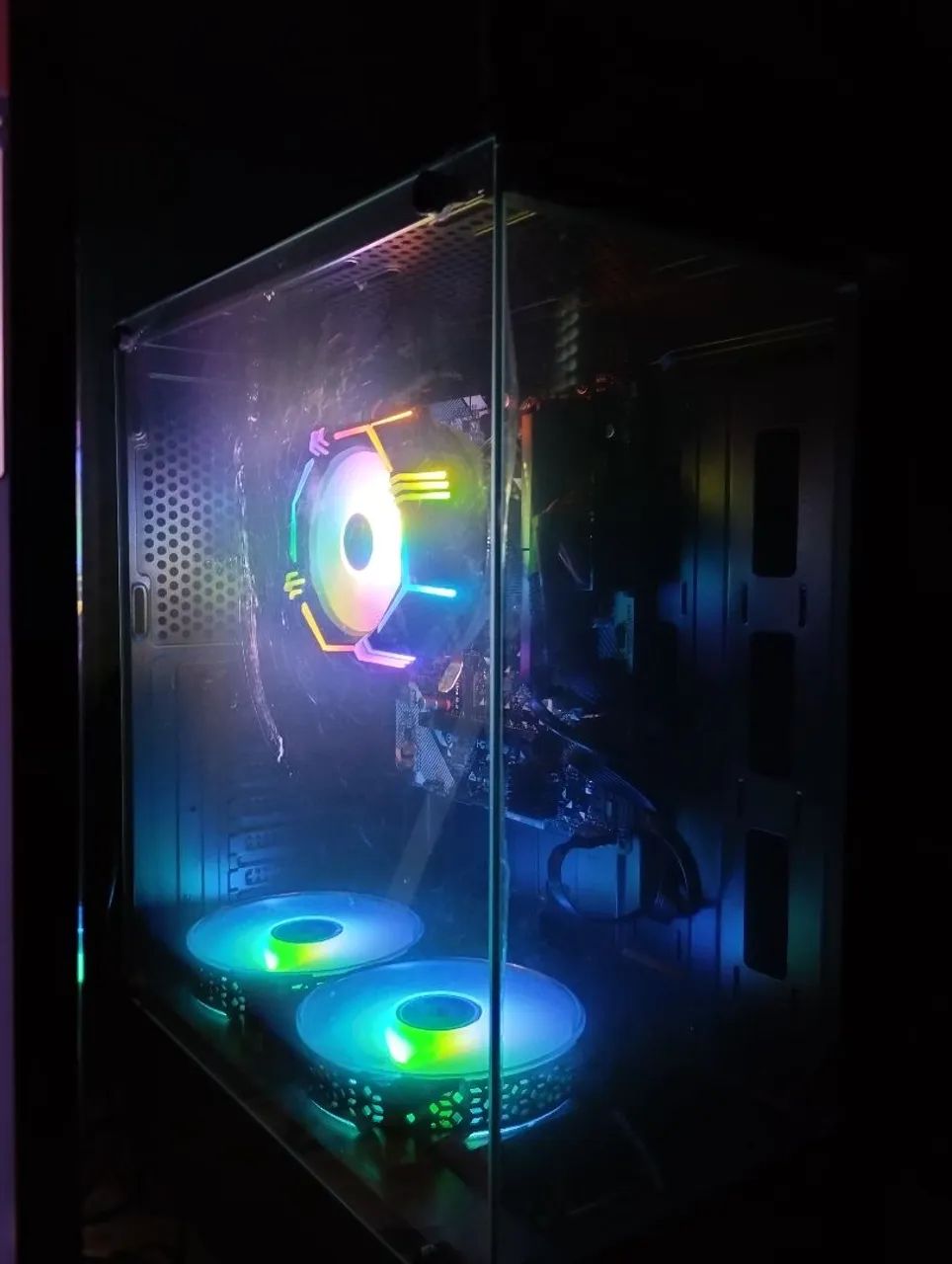 Vendo PC com apenas 1 mês de uso