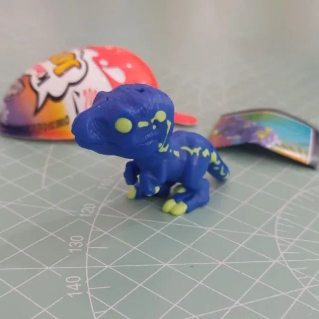 kinder joy dinossauro