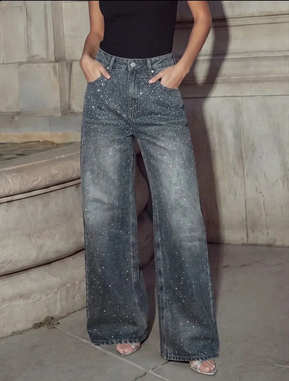(NOVA) CALÇA JEANS BRILHOSA  - Foto 3