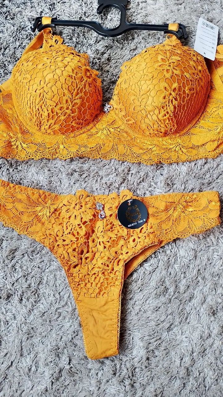 Linda lingerie