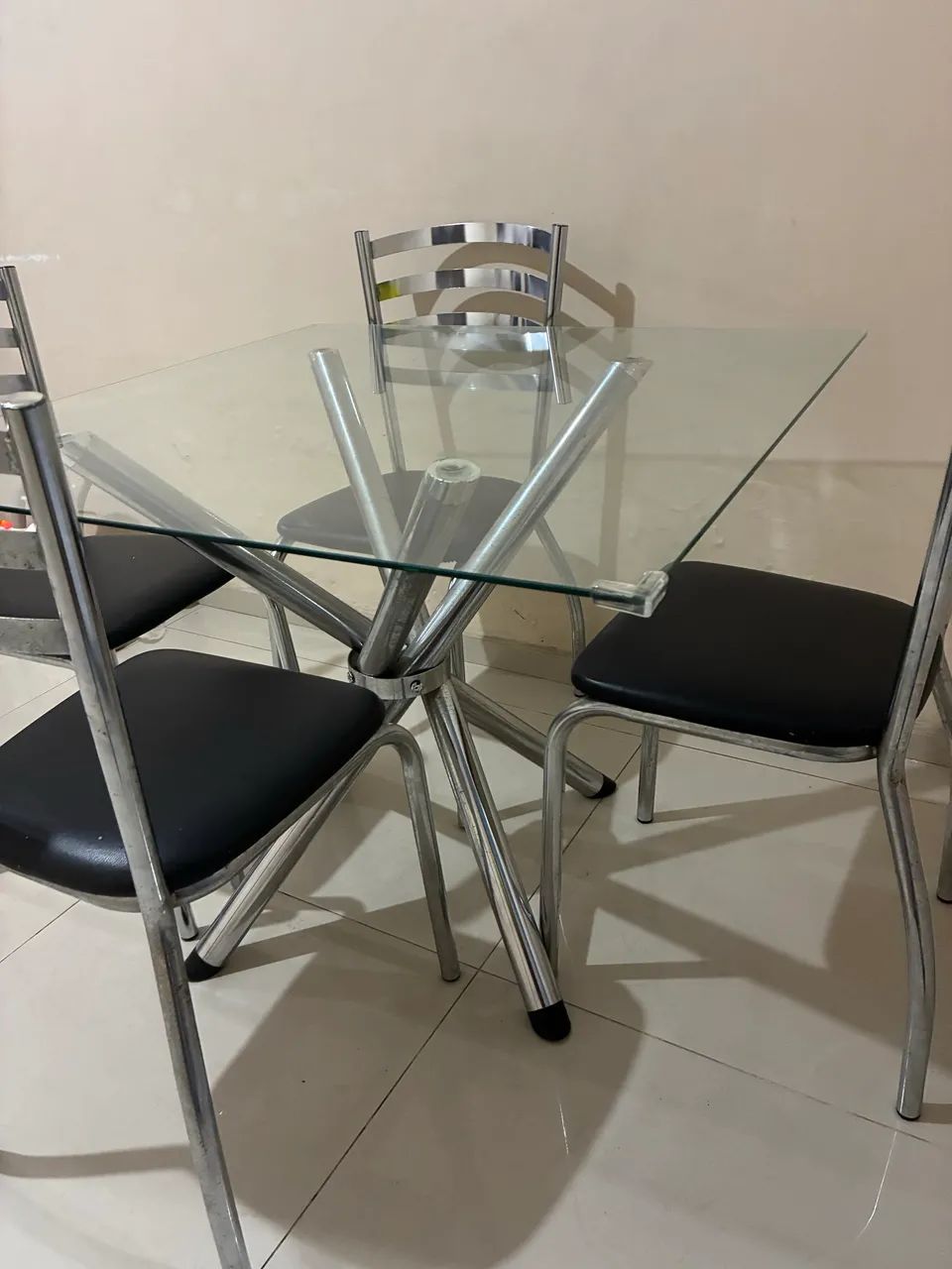 Mesa + 4 cadeiras  - Foto 5