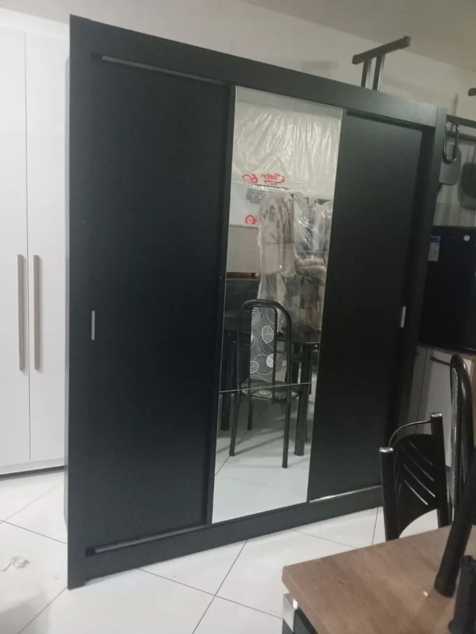 Roupeiro novo 