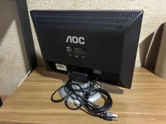 Monitor AOC 19" Widescreen 912Vwa com Cabo HDMI + Cabos - Foto 3