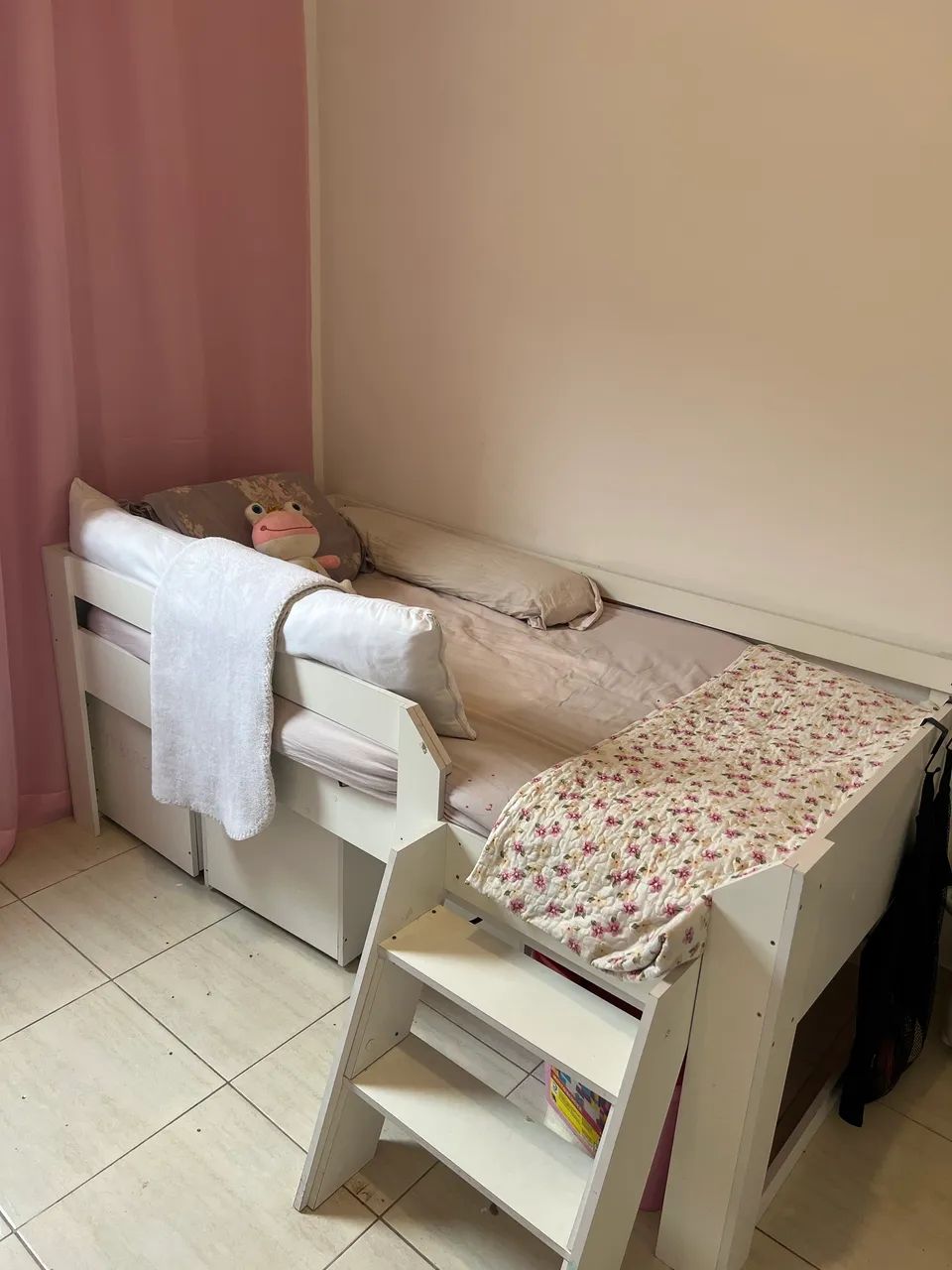 Cama de Solteiro Alta com caixas organizadoras  - Foto 2